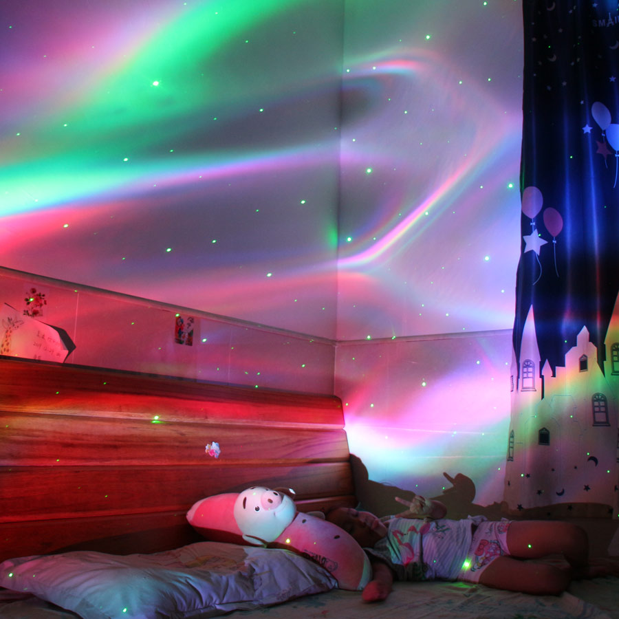 ESHINY RGB LED Pin Sạc Cực Qua - đánh giá và giá Home Cinema Led Projector